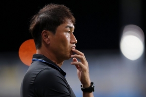 유상철 감독, 시상식 현장 참석 “항암 치료받고 있다”