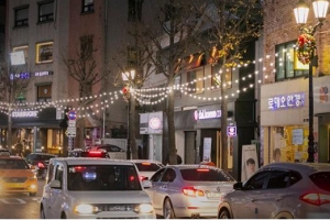 서초 서래마을 거리는 연말연시 파리 느낌