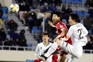 K리그1 승격 경쟁 2월 29일 스타트.. 황선홍? 남기일? 설기현?