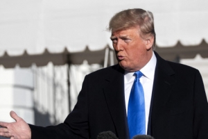 北대사 “비핵화 테이블서 내려져” 발언에 트럼프 “지켜보겠다”