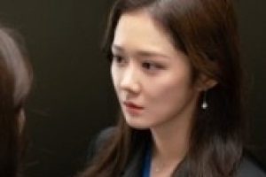 ‘VIP’ 장나라 표예진, 1대1 엘리베이터 대치 현장 포착 ‘긴장감 UP’