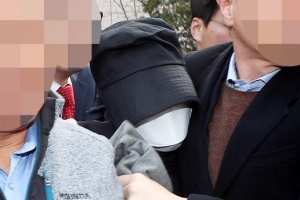 ‘마약 혐의’ 홍정욱 딸 집행유예 3년