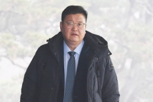 ‘송철호 정적’ 임동호 “김기현 비리 문건 안 돌려”