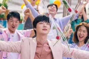 ‘하자있는 인간들’ 안재현, 로맨스 예고..장미꽃 든 모습 포착 [SSEN컷]