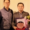 이광호 서울시의원, 한국노총 위원장으로부터 감사패 받아