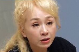 ‘모던패밀리’ 박해미 “금발 튀려고 했다고? 마음고생에 백발 돼”