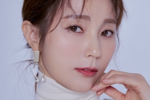 안혜경 “이효리 소개로 시작한 유기견 봉사, 10년째ing”[화보]