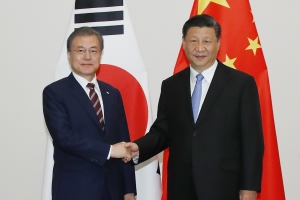 문 대통령, 내일 방중…中과 ‘비핵화’, 日과 ‘수출규제’ 논의