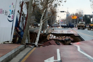 “고양 땅꺼짐 사고, 모래 토질의 연약지반 때문”