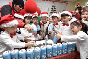 “김보성 아저씨랑 사랑을 나눠요~”