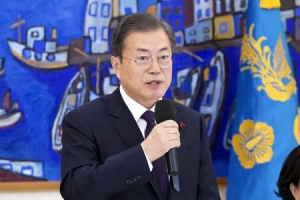 문 대통령, 오늘 국무위원 만찬 취소…“공수처법 표결 고려”