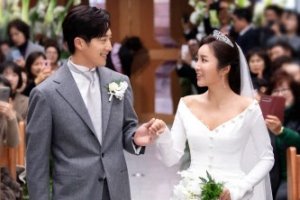 이완♥이보미 결혼사진 공개… “축복과 응원 감사”