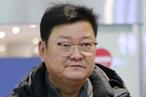 백원우 조사한 檢… 다음은 靑 민정라인 ‘선거 개입’ 정조준