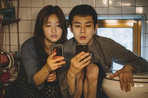 “‘기생충’이 곧 내 이야기” 한국에만 있는 ‘반지하’가 상징하는 것