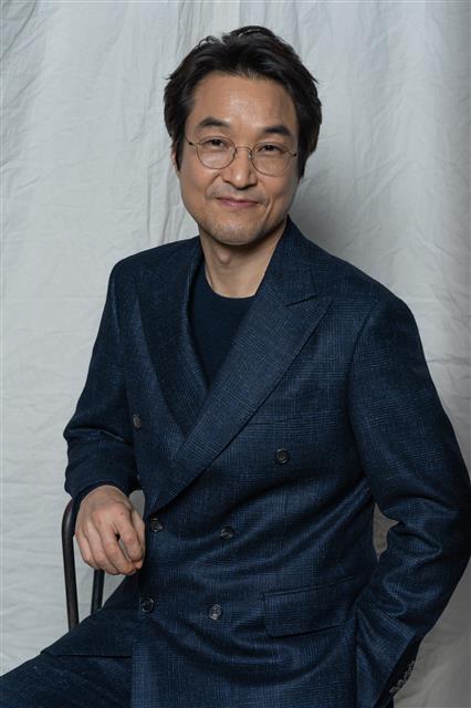 다시 세종 역에 대한 제의가 들어온다면, 한석규는 어떻게 할까. “제가 그를 바라보는 시선이 없으면, 하면 안 되죠. 돈 때문에 해야 하나? 그럴 수도 있지만, 그러면 그게 두렵죠.” 롯데엔터테인먼트 제공