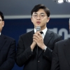 “청년” 외치는 정치권