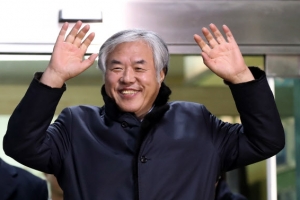 구속 피한 전광훈 “대한민국 살아있어…애국운동 문제 없다”