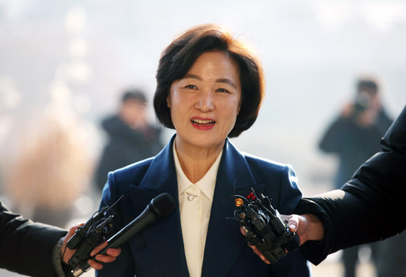 [포토] 추미애 신임 법무부 장관 출근길