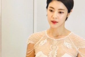 이윤지, 둘째 출산 D-100 “배를 보고 있으면 생각 많아져” [EN스타]