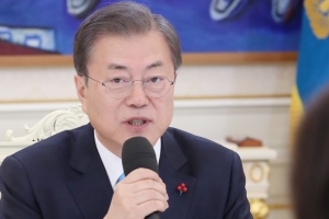 문 대통령, 오늘 신년사 발표…민생경제·평화 메시지 주목