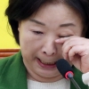 만 18세 입당에 심상정, 감격의 눈물…“세대교체 신호탄”