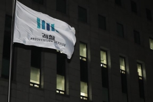 밀어붙인 靑… “고유의 인사권 행사” 검찰 개혁 고삐 죄기