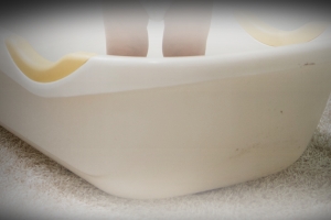 학대→격리보호→학대… 아홉 살, 너무 시리게 스러졌다