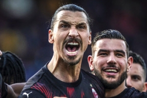 ‘발목 부상’ 즐라탄, 시즌 아웃? 은퇴?