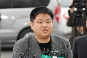 ‘코트의 마법사’ 강동희, 농구교실 운영비 횡령 혐의 검찰 송치