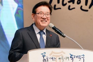 “금배지보다 동대문 위한 구정 전념” 총선 마다한 유덕열 구청장의 다짐