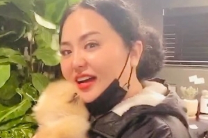 홍선영, 20㎏ 감량한 후 드러난 미모 ‘홍진영 옷 입어’ [EN스타]