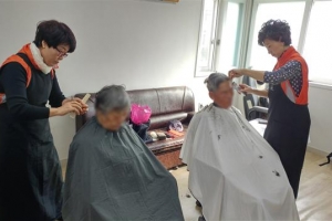 미용·말벗·명절음식 나눔까지… 구로구민 힘 모은 ‘릴레이 봉사’
