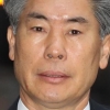 ‘기업은행장 갈등’ 노·정 전면전 불씨 되나