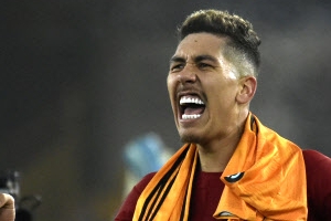 누가 리버풀 목에 방울을 달 수 있을까…리버풀, 울버햄튼도 따돌려