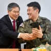 [포토] 정경두 국방부 장관, 장병 가족들에게 ‘영상 통화’ 새해 인사