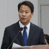 임종석… 다시 모시느라 ‘뻘뻘’
