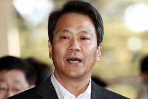 ‘울산 선거개입’ 몸통 못 캔 檢, 남은 靑수사 ‘불신의 눈초리’