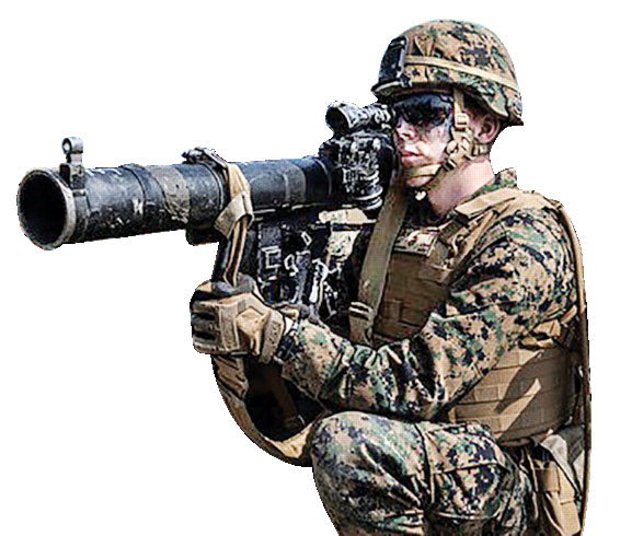 미군 방탄헬멧은 선진국 헬멧의 표본으로, 늘 군사 마니아들의 관심이 집중된다. 올해부터는 한국도 미국과 같은 방탄헬멧 선진국 대열에 합류할 전망이다. 사진은 경북 포항에서 한미연합훈련을 하는 미 해병대 대원. 국방부 제공