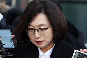 [포토] ‘당선무효형’ 고개숙인 은수미 성남시장