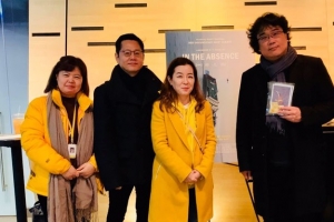 ‘세월호 엄마들, 레드카펫 걷다’…“우리 아이들 위해 더 당당하게 걸었어요”