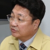 이천시장,우한교민 격리시설 옆 현장시장실서 간부회의