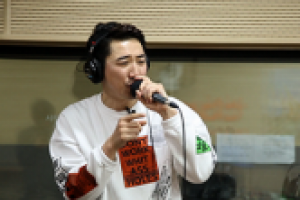 트로트 가수 영기, 지난해 크론병 진단...소장 절제 수술까지