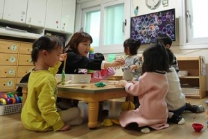 “실내 미세먼지 걱정 없어요”… 스마트 청정 공간 힘쏟는 성동