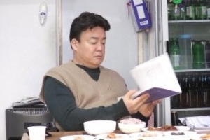 ‘골목식당’ 백종원 웃게 한 찌개백반집 장부 미스터리는?