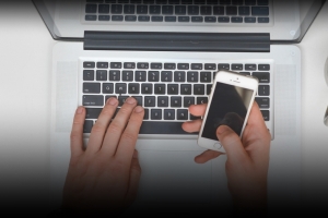 현직 판사가 ‘대통령 하야’ 글 올렸다가 1시간 만에 삭제