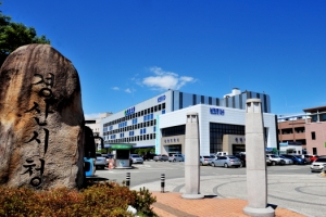 공무원 코로나19 확진자 늘면서 공공기관 업무 차질 발생