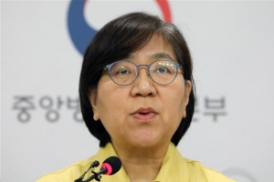 정부 “에크모·기계호흡 3명…산소치료 환자 4명”