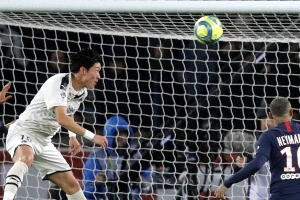 ‘월클’ 네이마르, 음바페 앞에서 불타오른 황의조의 머리