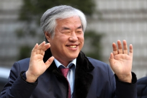 전광훈 “야외집회 전염 없다…저항운동 계속할 것”