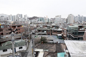 새벽 6시 다른 구 등교하는 흑석동 학생들… “고교 세워 주세요”